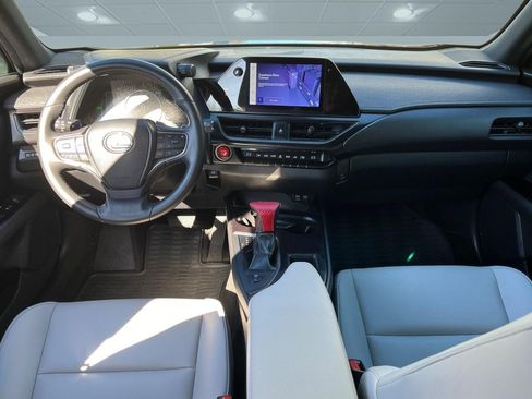 Used 2024 Lexus UX 250h FWD image 7