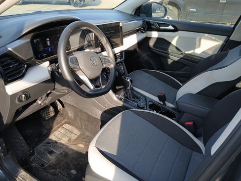 Used 2025 Volkswagen Taos S image 11