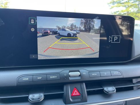 Used 2025 Kia K4 LXS image 11