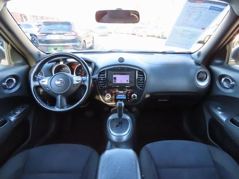Used 2012 Nissan Juke SV image 17