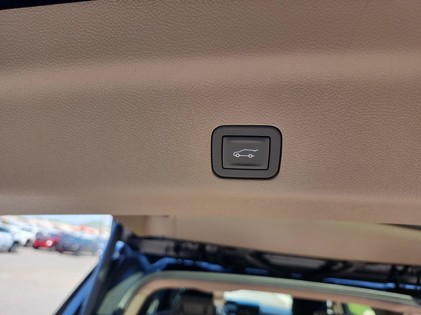 New 2027 GMC Yukon Denali w/ Denali Reserve Package AWD/4WD image 9
