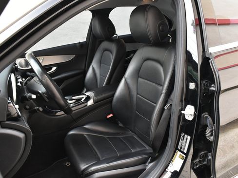 Used 2016 Mercedes-Benz C 300 4MATIC Sedan image 13