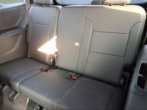 Used 2023 Chevrolet Traverse Premier w/ Redline Edition image 14