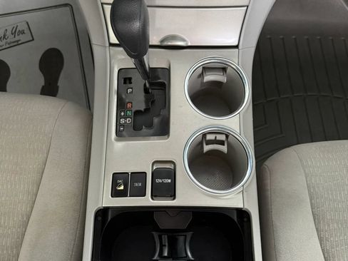 Used 2013 Toyota Highlander Plus AWD/4WD image 13