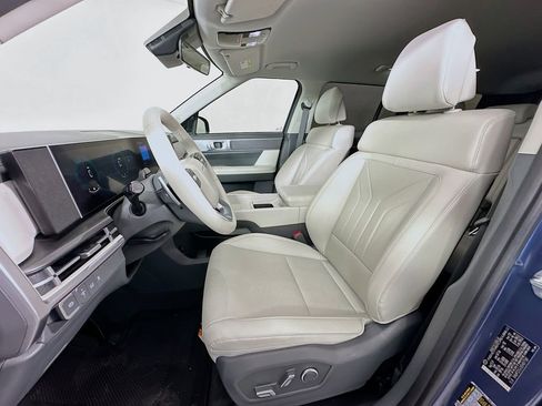 Used 2025 Hyundai Santa Fe SEL w/ Tow & Go Package image 21