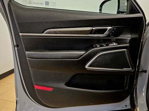 Used 2023 Kia Telluride SX Prestige X-Line image 12