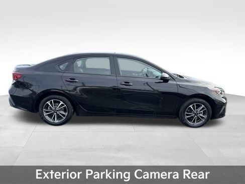 Used 2024 Kia Forte LXS image 7