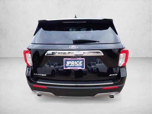 Used 2021 Ford Explorer Limited AWD/4WD image 3