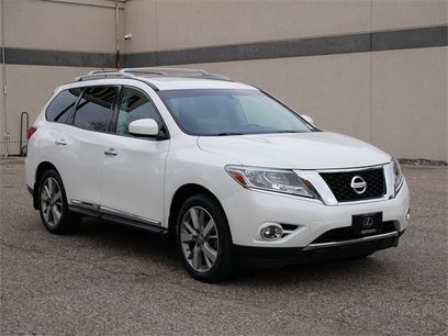 Used 2016 Nissan Pathfinder Platinum w/ Cargo Package