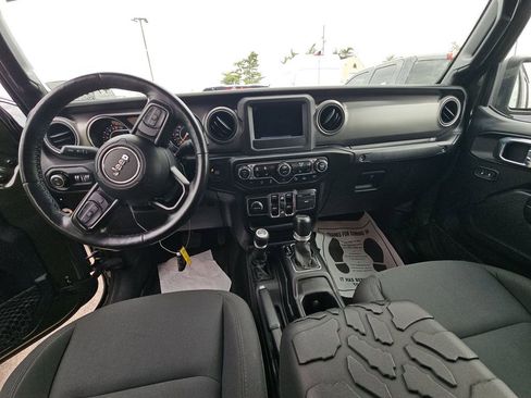 Used 2021 Jeep Gladiator Sport AWD/4WD image 5