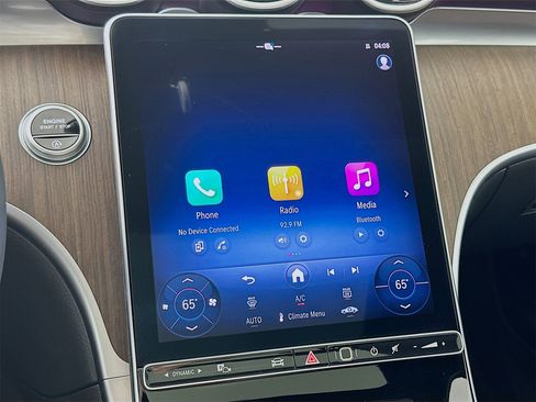 Used 2025 Mercedes-Benz C 300 Sedan image 15