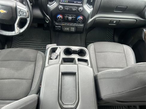 Used 2020 Chevrolet Silverado 1500 LT w/ All-Star Edition image 12