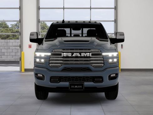 New 2026 RAM 2500 Laramie w/ Sport Appearance Package AWD/4WD image 8