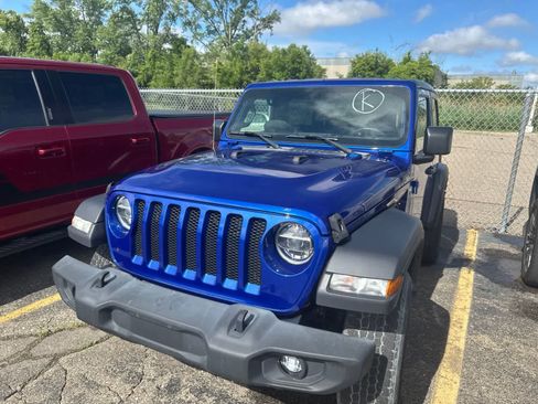 Used 2020 Jeep Wrangler Sport AWD/4WD image 14