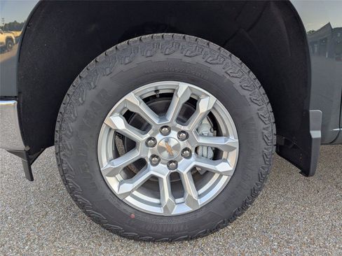 New 2026 Chevrolet Silverado 1500 LT w/ Z71 Off-Road Package image 10