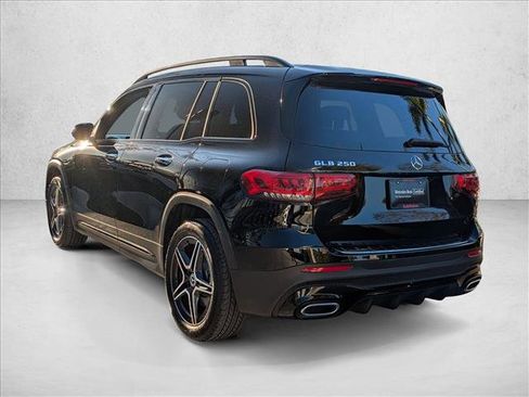 Certified 2023 Mercedes-Benz GLB 250 image 8