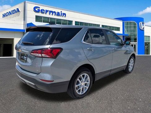 Used 2024 Chevrolet Equinox LT FWD image 5