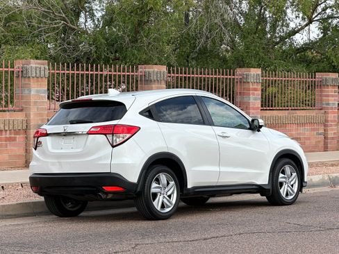 Used 2020 Honda HR-V EX image 10