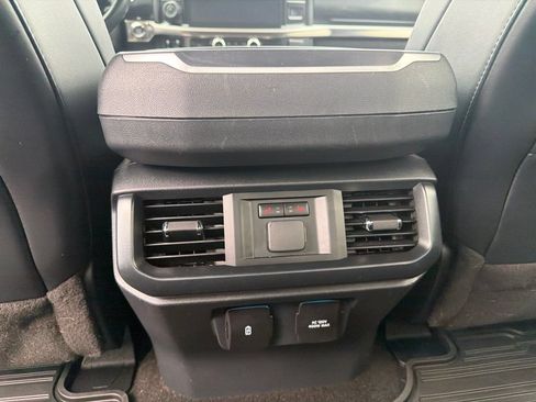 Used 2022 Ford F150 Raptor w/ Raptor 37 Performance Package AWD/4WD image 12