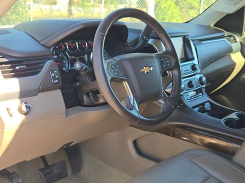 Used 2017 Chevrolet Tahoe LT image 10