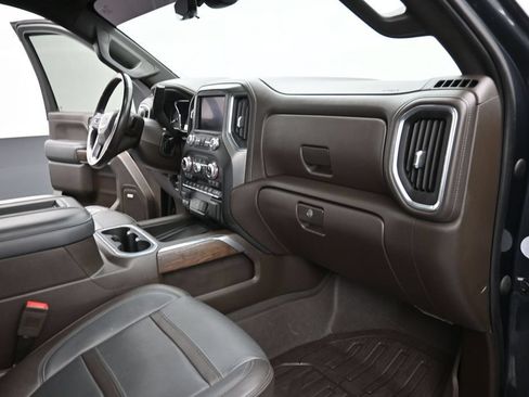 Used 2022 GMC Sierra 2500 Denali w/ Technology Package AWD/4WD image 12