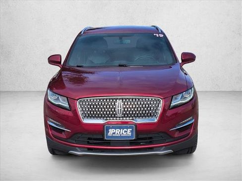 Used 2019 Lincoln MKC Select w/ Select Plus Package image 2
