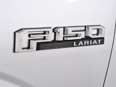 Used 2016 Ford F150 Lariat w/ Equipment Group 502A Luxury AWD/4WD image 21