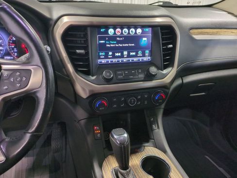 Used 2019 GMC Acadia Denali w/ Technology Package image 28