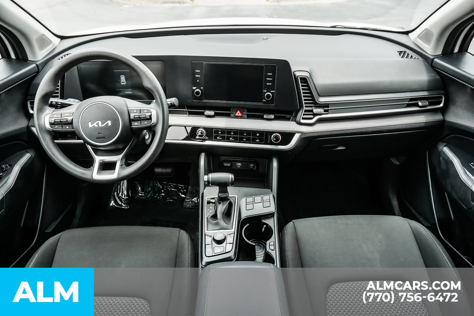 Used 2025 Kia Sportage LX FWD image 25