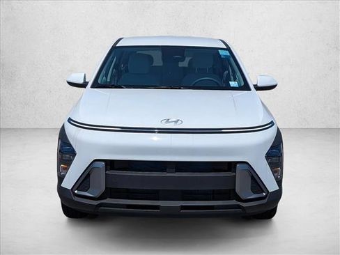 New 2026 Hyundai Kona SE FWD image 2
