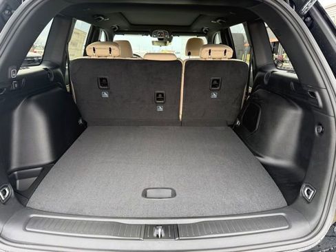 New 2026 Jeep Grand Cherokee Limited image 9