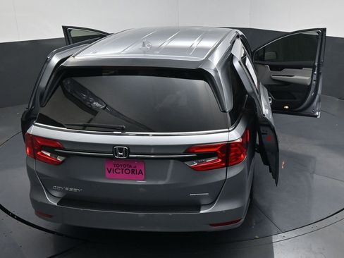 Used 2024 Honda Odyssey Touring image 25