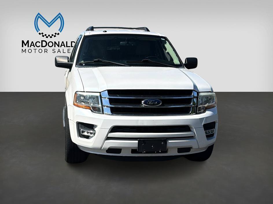 Used 2017 Ford Expedition XLT w/ Equipment Group 202A RWD image 8