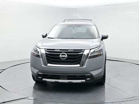 Used 2024 Nissan Pathfinder Platinum w/ Cargo Package image 20