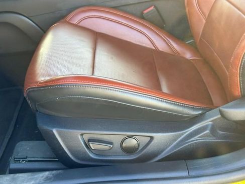 Used 2024 Ford Mustang Premium image 16