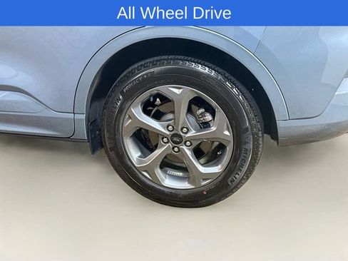 Certified 2023 Ford Escape ST-Line w/ Tech Pack #1 AWD/4WD image 6