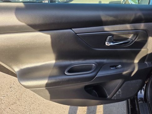 Used 2017 Nissan Altima 2.5 S w/ Power Driver Seat Package image 10