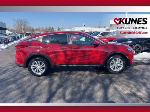 New 2026 Buick Envista Preferred w/ Convenience I Package image 2