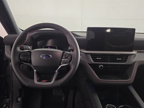Used 2026 Ford Explorer ST AWD/4WD image 12