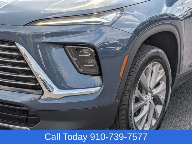 Used 2026 Buick Enclave Preferred FWD image 9