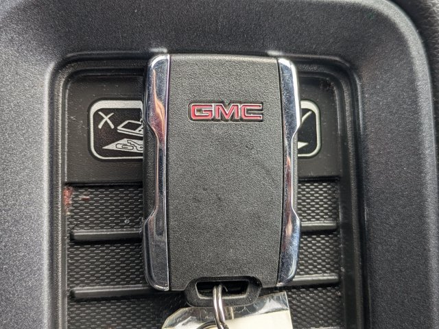Used 2018 GMC Sierra 1500 SLT w/ SLT Premium Package AWD/4WD image 27