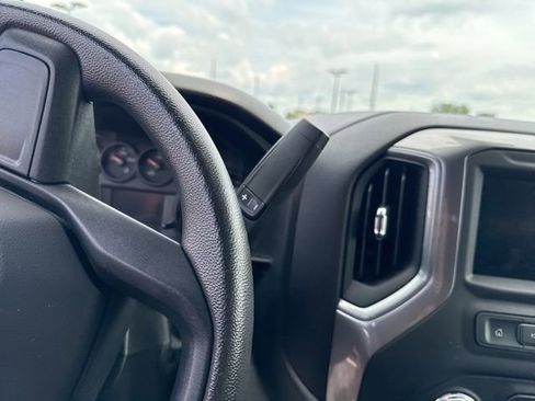 Used 2024 GMC Sierra 2500 Pro AWD/4WD image 16