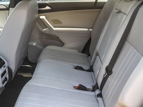 Used 2023 Volkswagen Tiguan SE R-Line FWD image 19