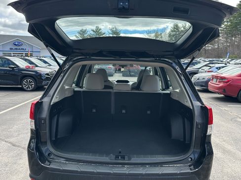Used 2021 Subaru Forester AWD/4WD image 8