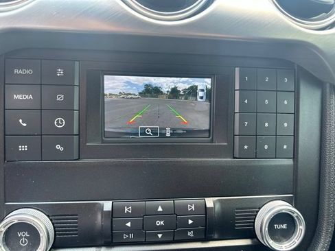 Used 2022 Ford Mustang GT RWD image 10