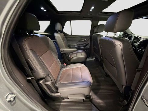 Used 2023 Chevrolet Traverse High Country image 26