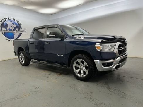Used 2019 RAM 1500 Big Horn AWD/4WD image 12