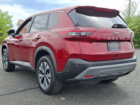 Used 2023 Nissan Rogue SV FWD image 21