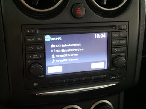 Used 2013 Nissan Rogue SV w/ Premium Pkg image 22