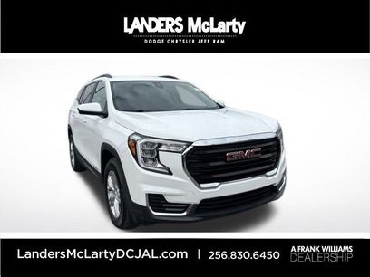 Used 2022 GMC Terrain SLE w/ Driver Convenience Package
